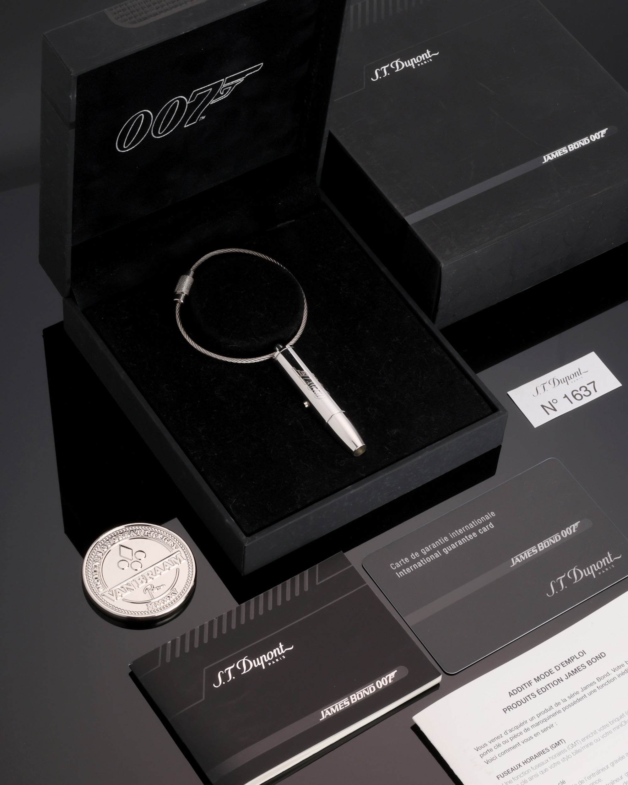 S.T. Dupont 3127 James Bond 007 Bullet Flashlight Key Ring