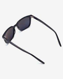 Barton Perreira Joe 007