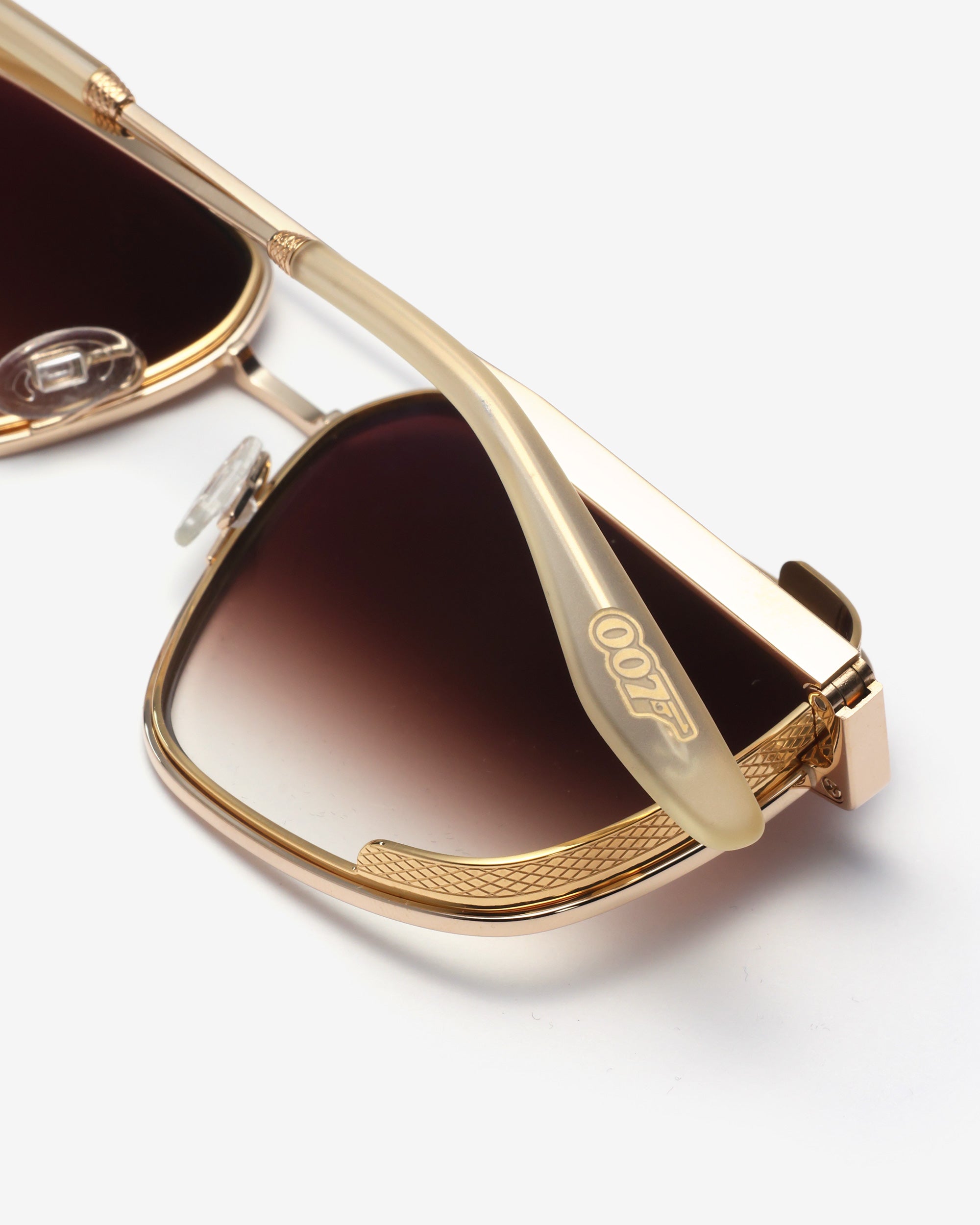 Barton Perreira 007 Scaramanga