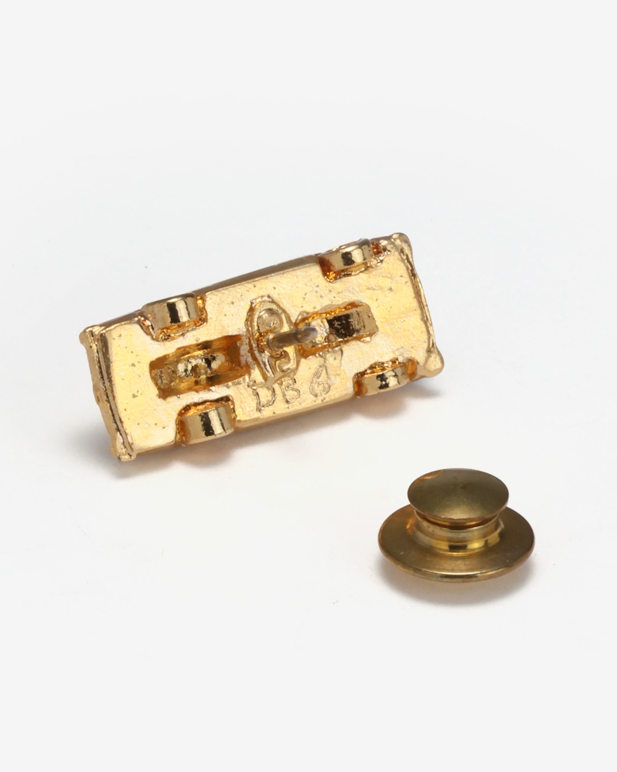 Clivedon Collection Aston Martin DB5 Pin